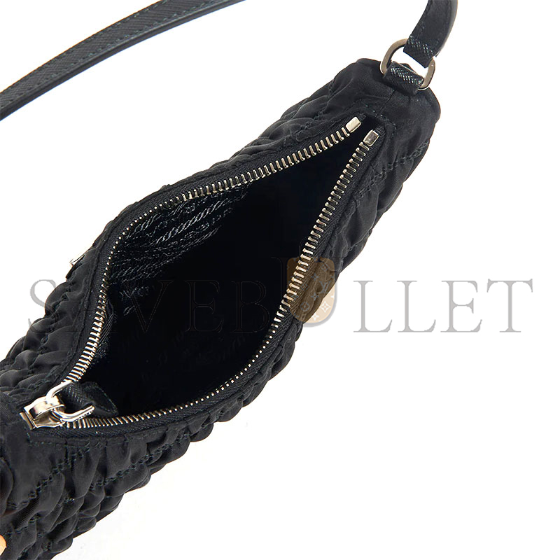 Pra*a re-edition 2000 hobo bag in ruched black nylon 1ne204 (22*13*6cm)